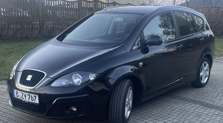 Seat Altea XL cena 25900 przebieg: 174000, rok produkcji 2012 z Radom małe 92